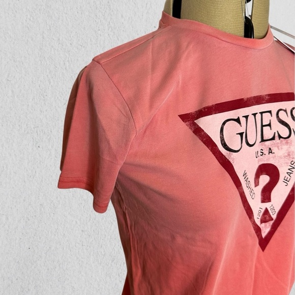 Guess pint top - Picture 2 of 9
